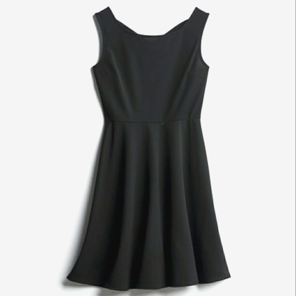 Black knit dress